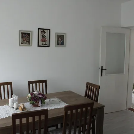 Zora Apartment *